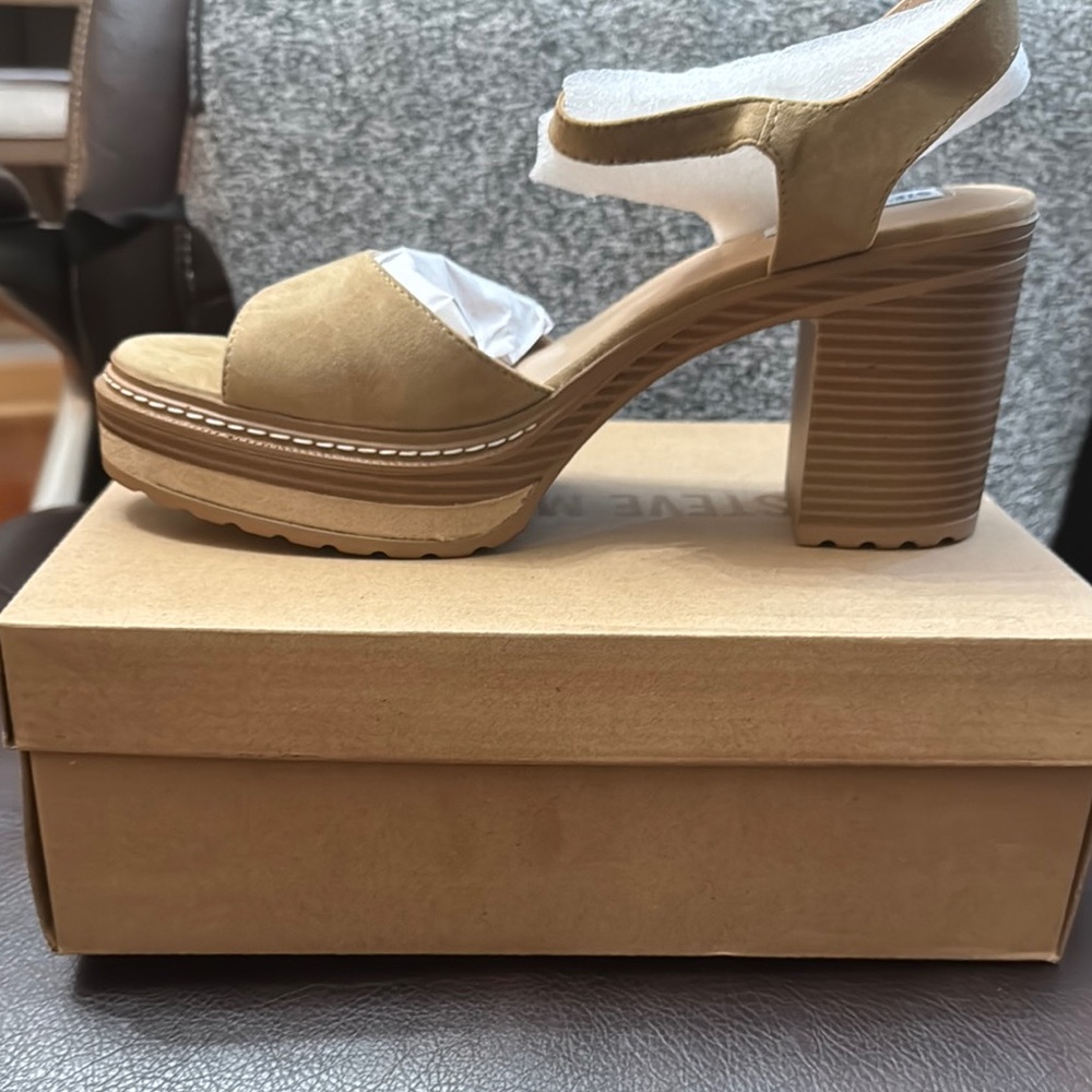 Steve Madden Tan Platform Shoes